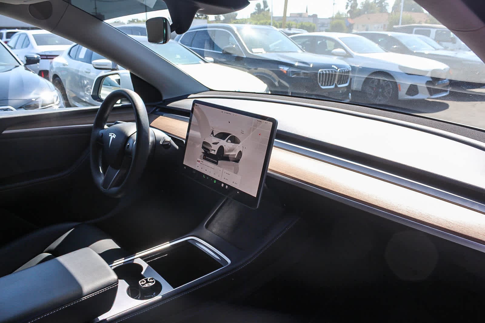 Thumbnail: 2024 Tesla Model Y - 16