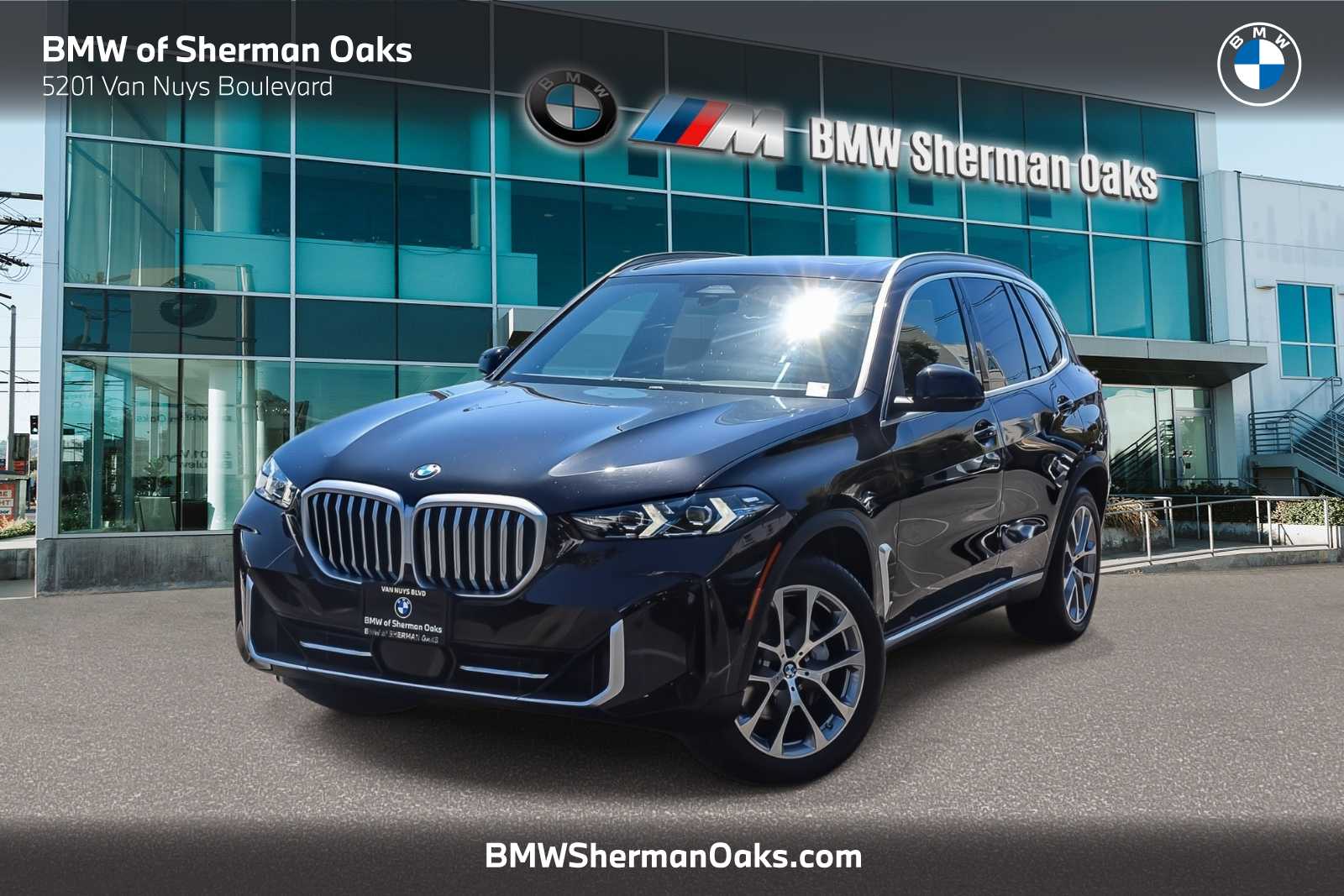 Thumbnail: 2026 BMW X5 - 1