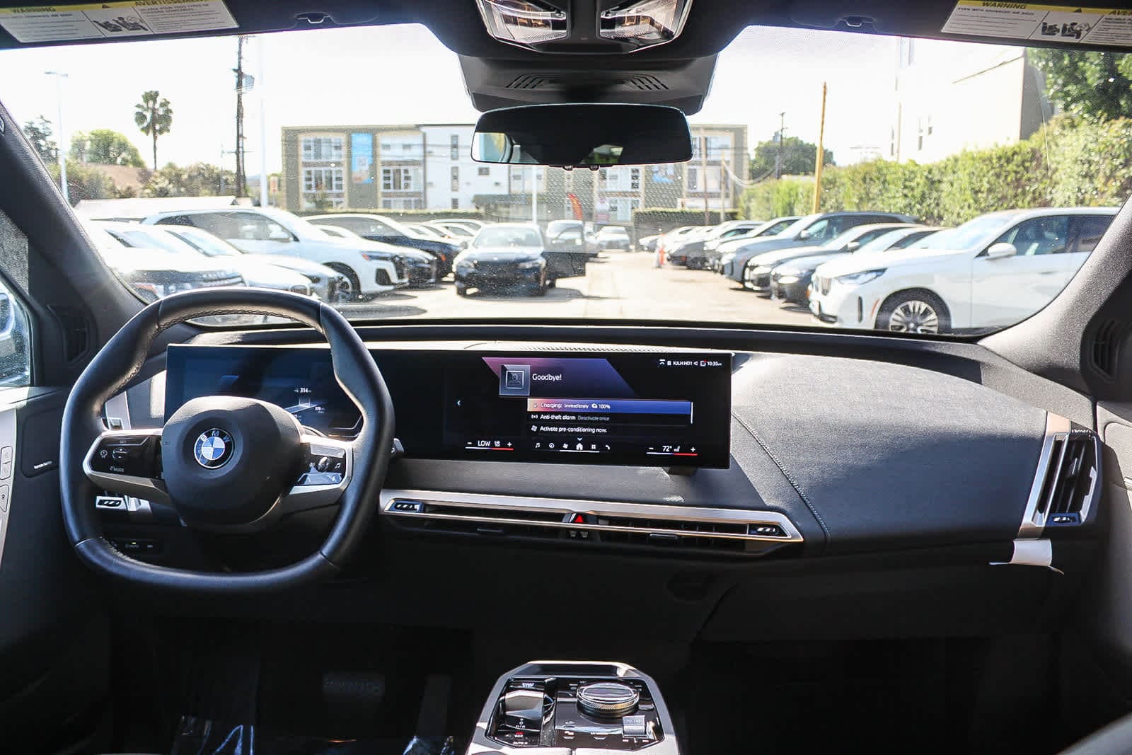 Thumbnail: 2026 BMW iX - 12