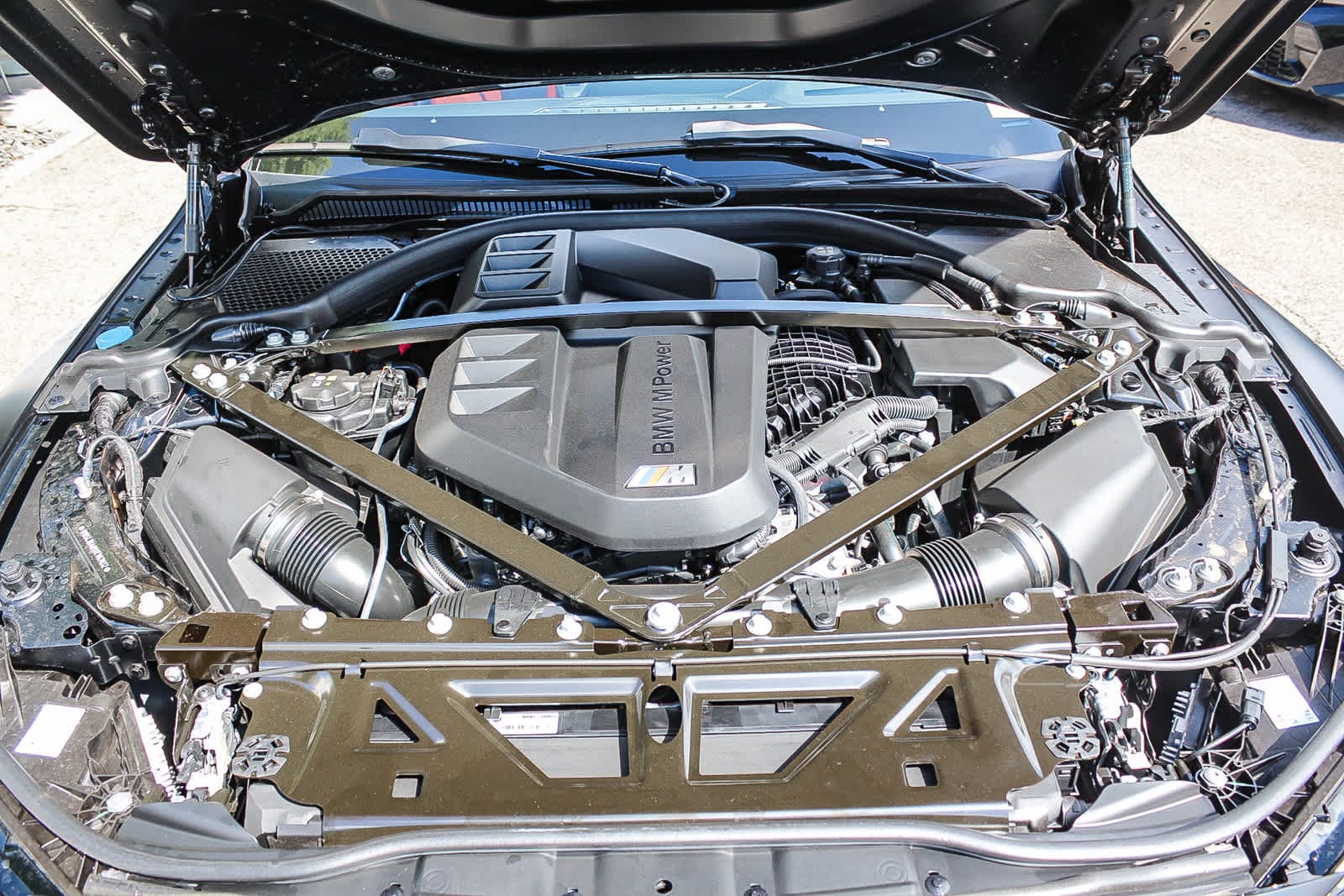 Thumbnail: 2026 BMW M4 - 25