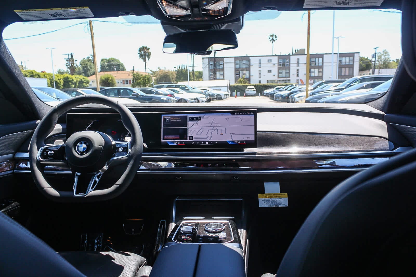 Thumbnail: 2026 BMW 7 Series - 12