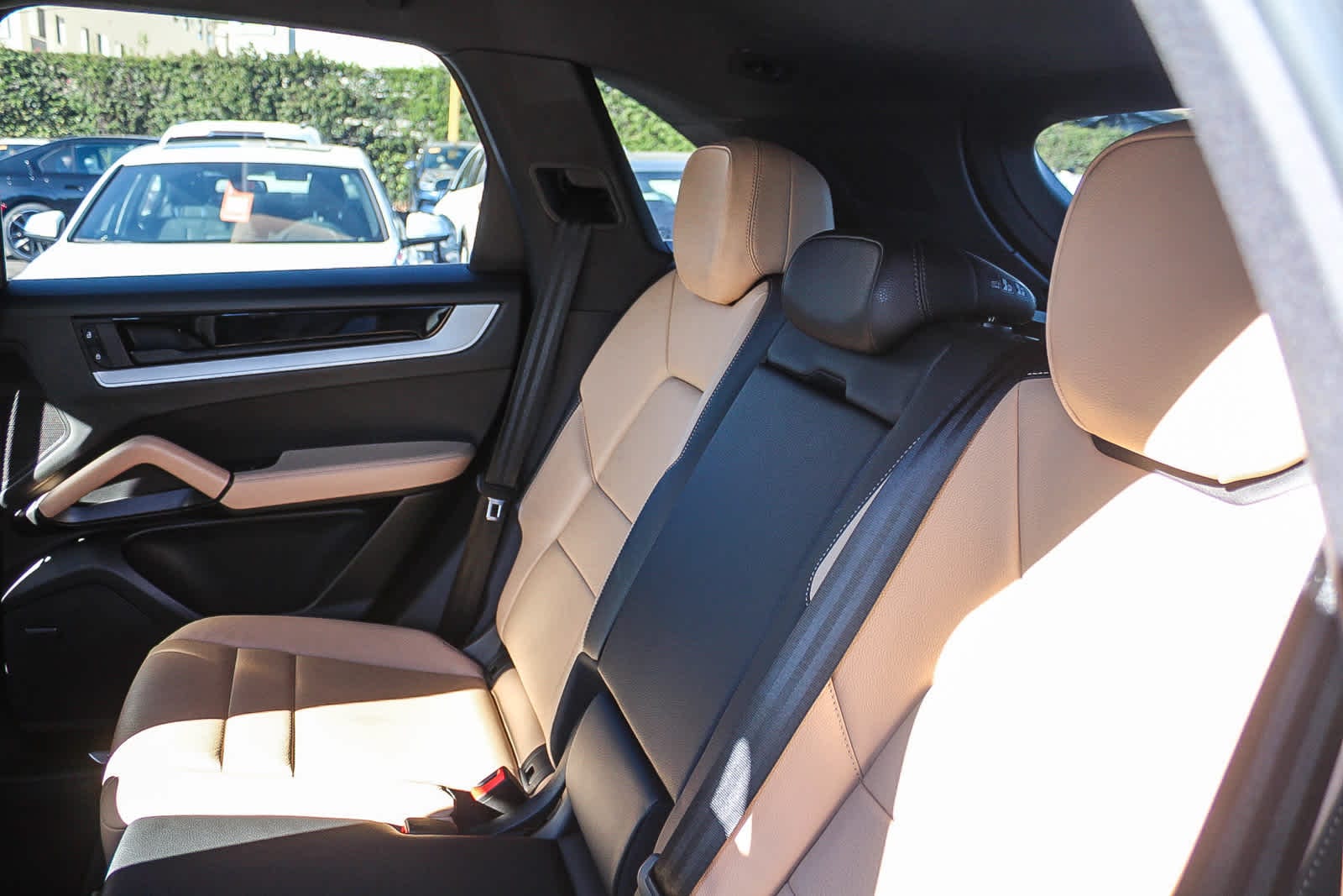 Thumbnail: 2025 Porsche Cayenne - 19