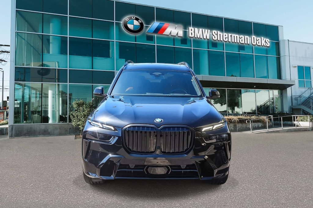 New 2026 BMW X7 xDrive40i SUV