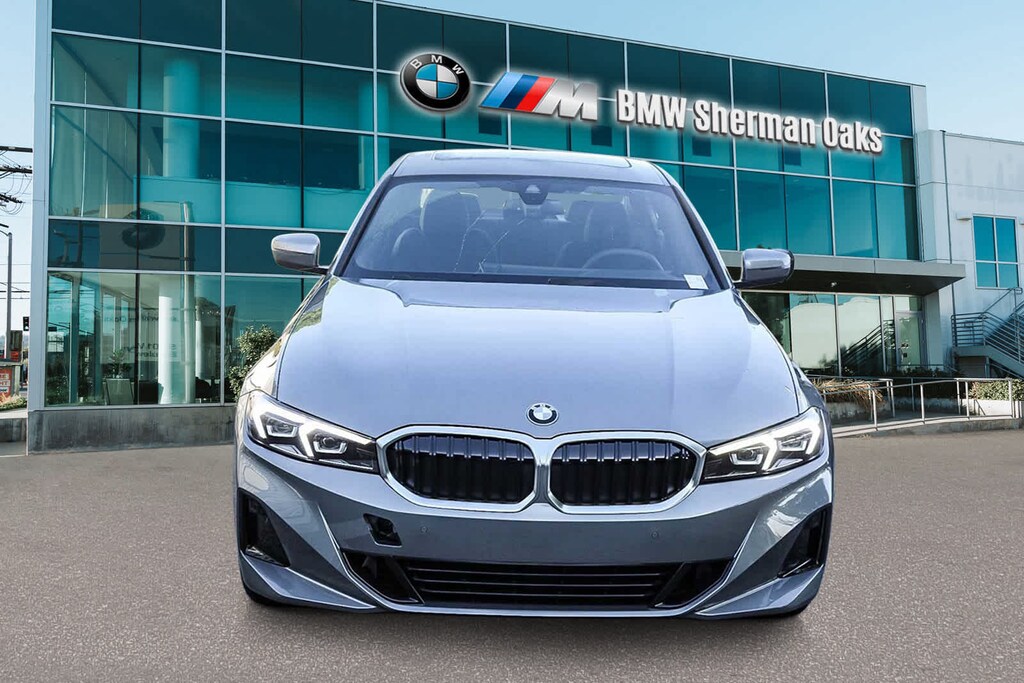 New 2026 BMW 330i Sedan