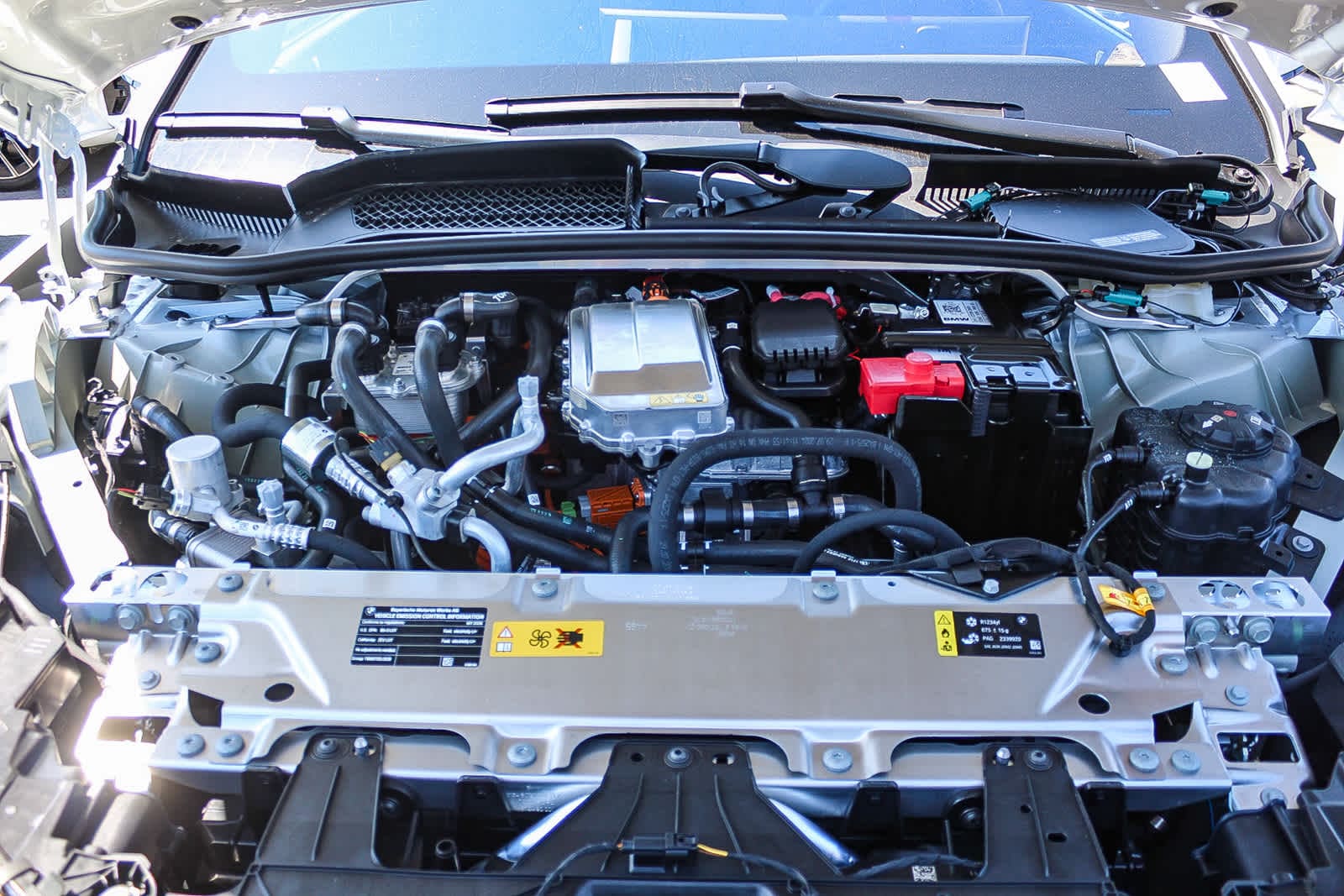 Thumbnail: 2026 BMW iX - 26