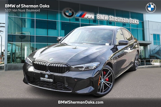 2023 BMW 330e Sedan