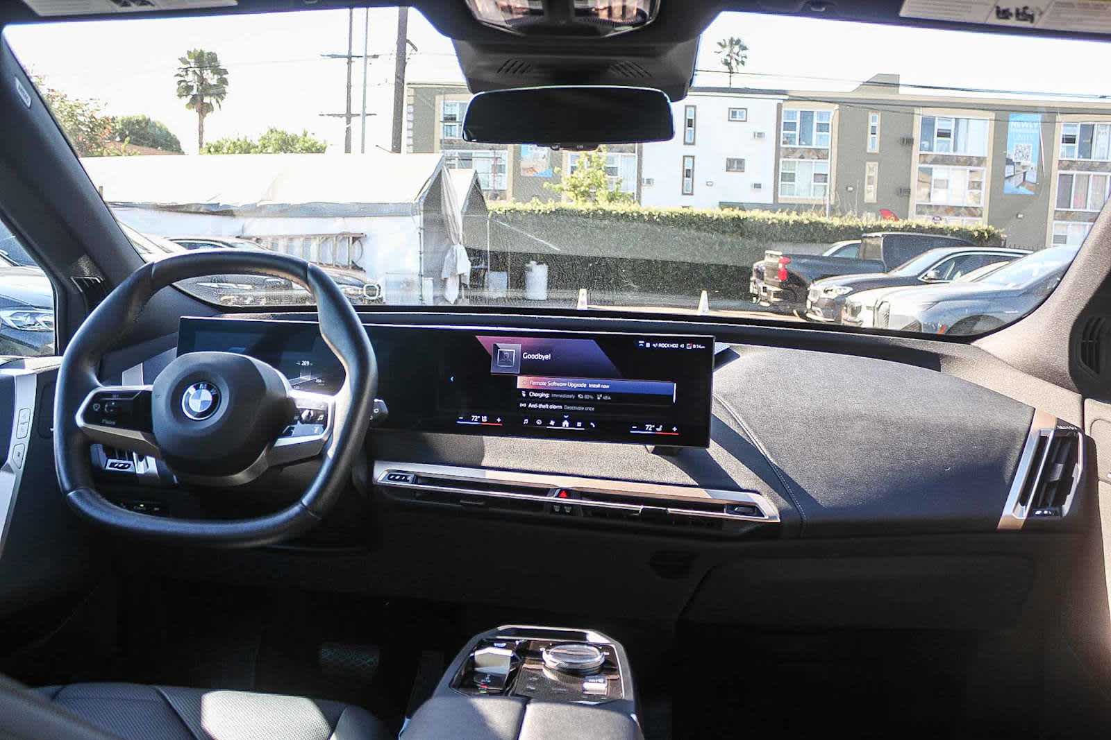 Thumbnail: 2026 BMW iX - 12