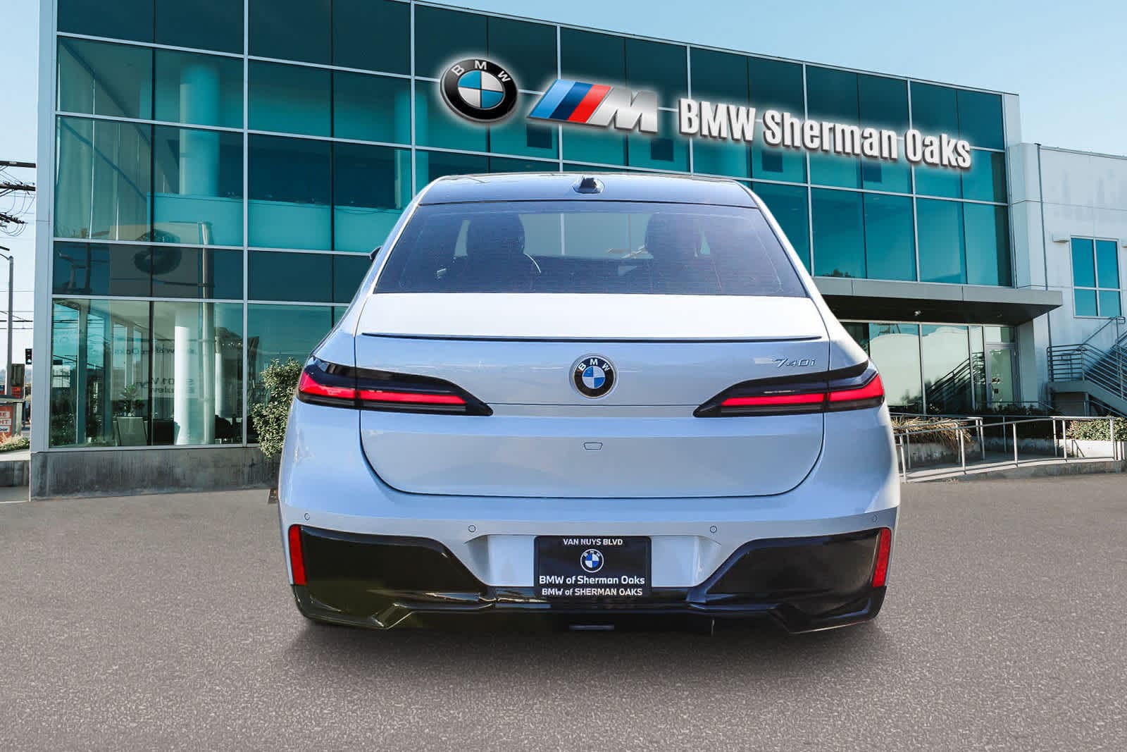 Thumbnail: 2025 BMW 7 Series - 5