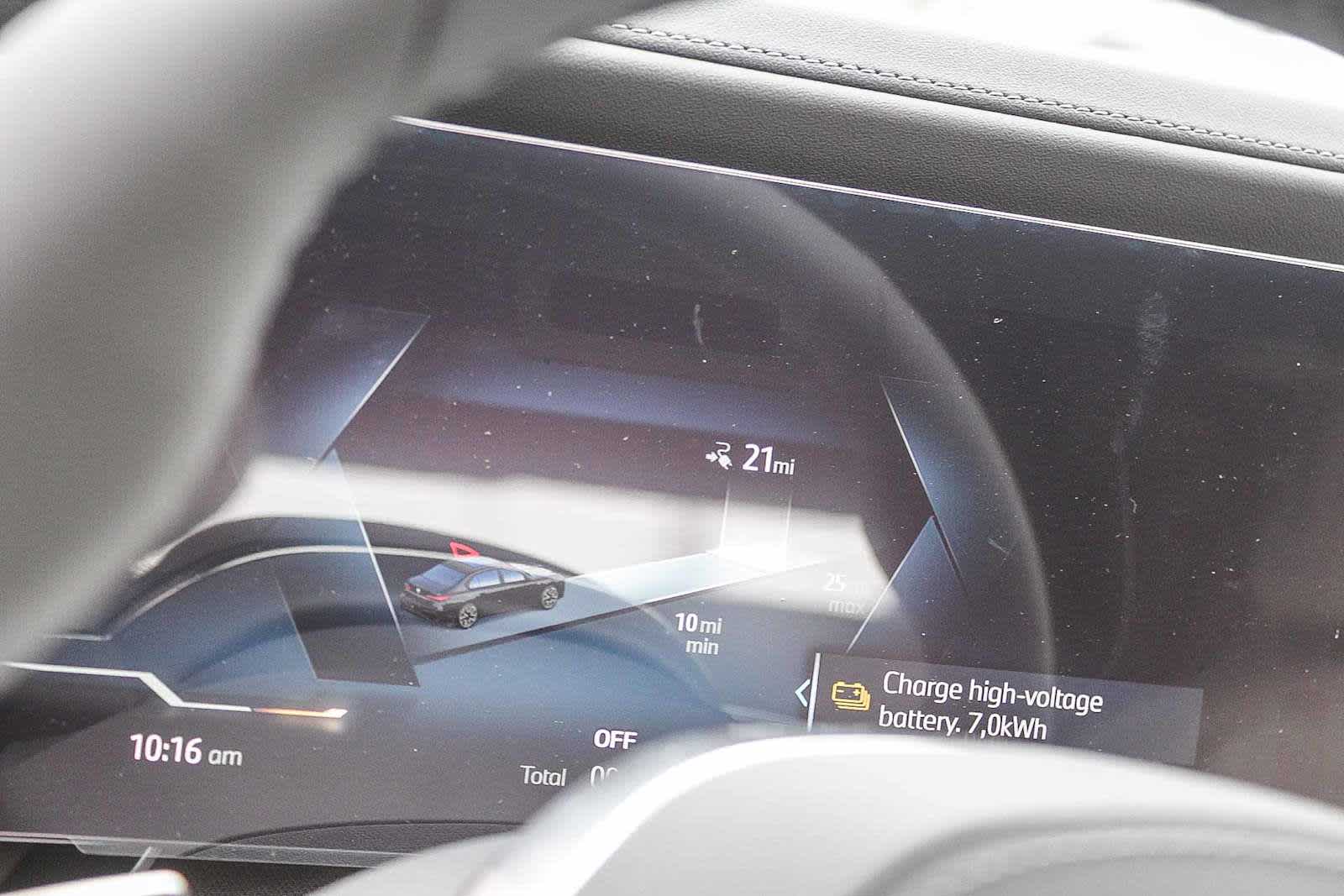 Thumbnail: 2026 BMW i7 - 22