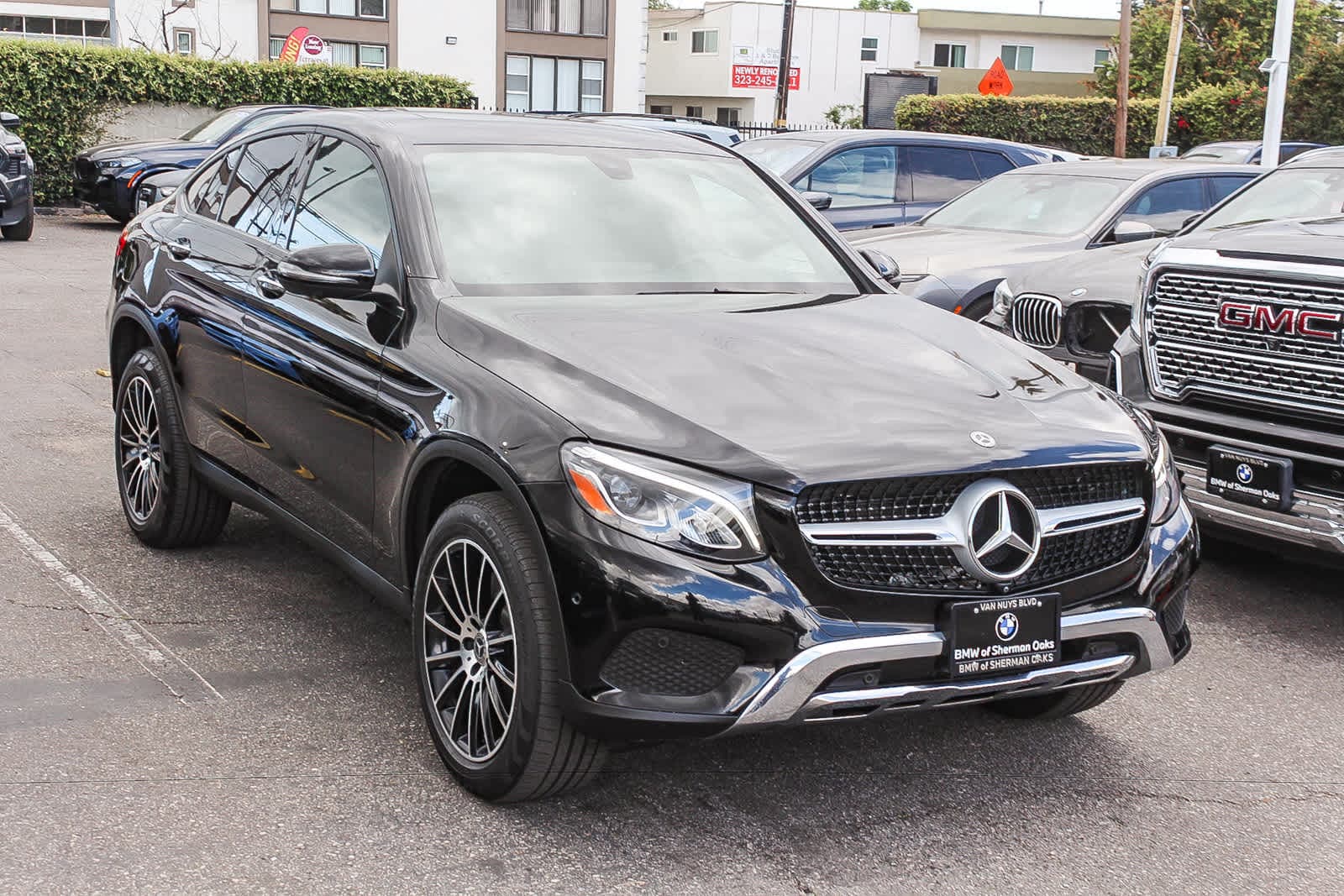 2019 Mercedes-Benz GLC 300 4MATIC photo 2