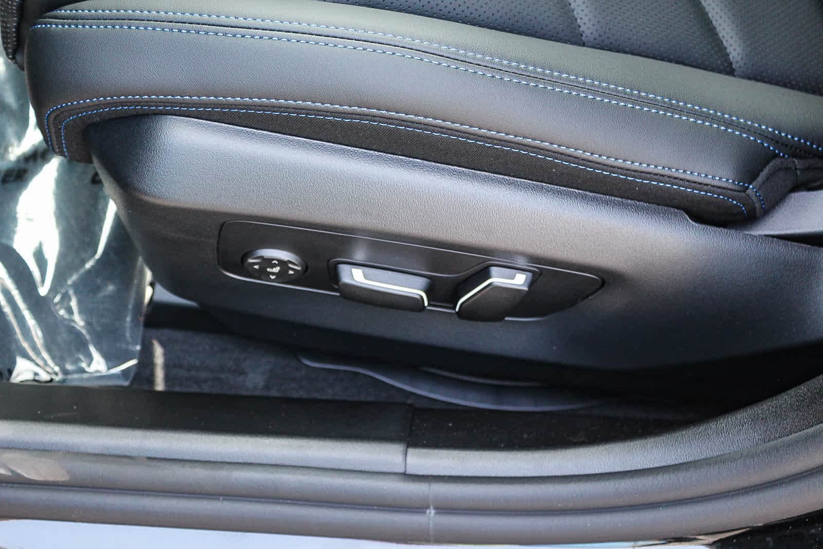 2026 BMW 5 Series 530i 21