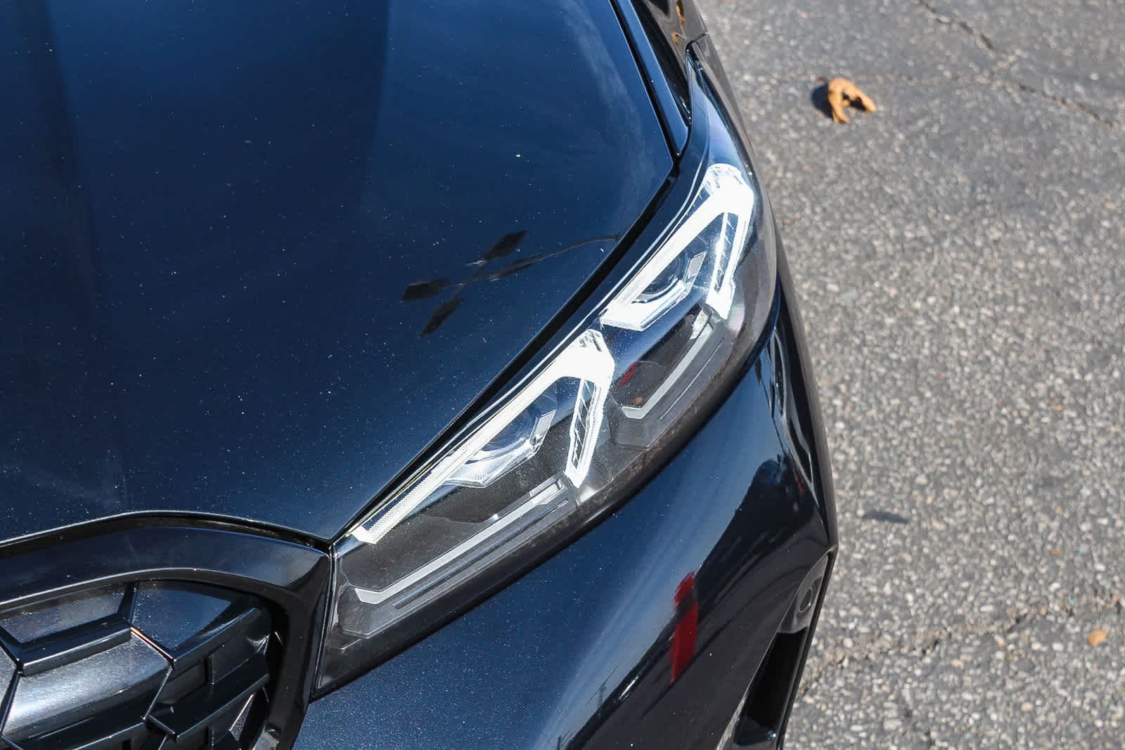 Thumbnail: 2025 BMW 3 Series - 10