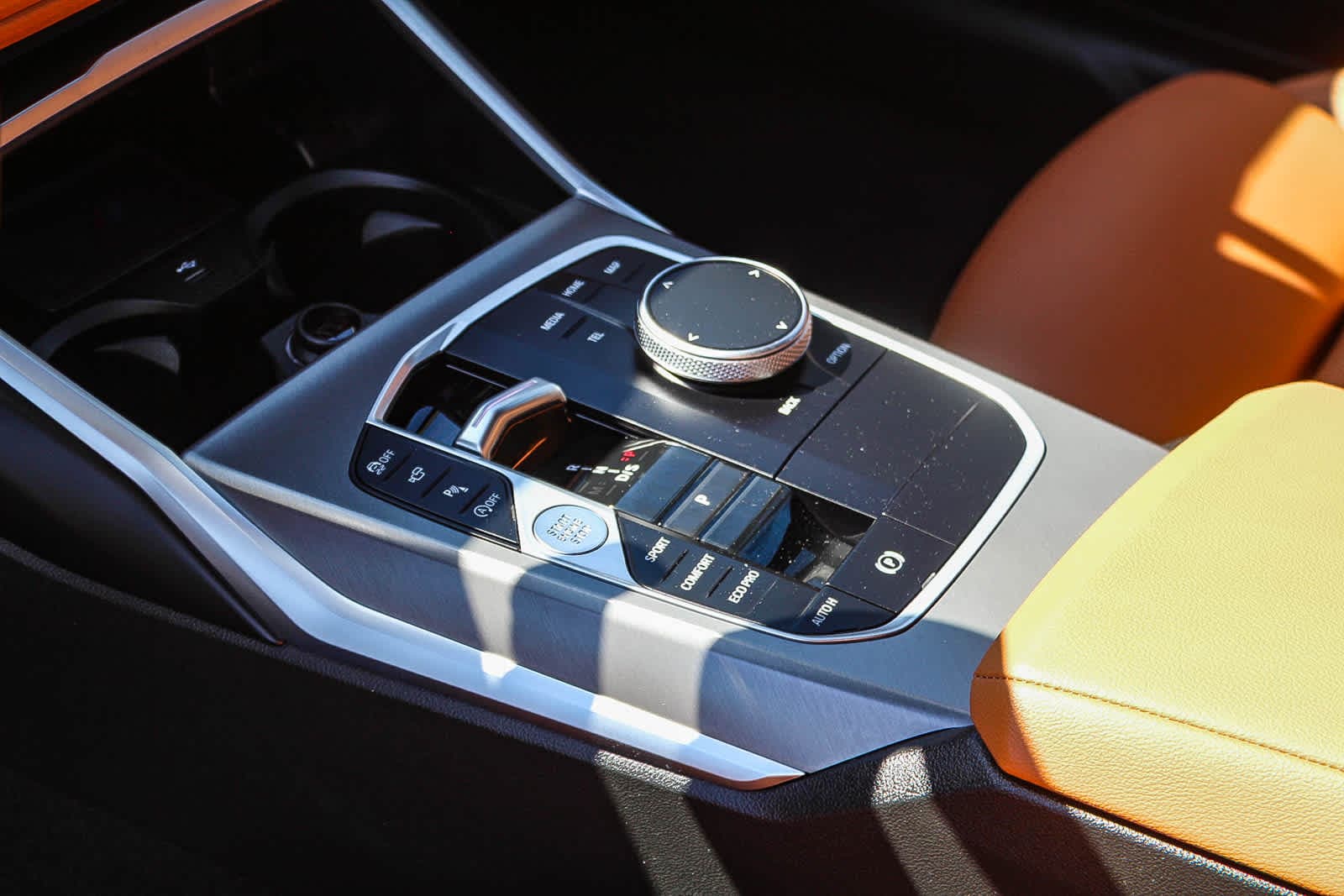 Thumbnail: 2026 BMW 3 Series - 19