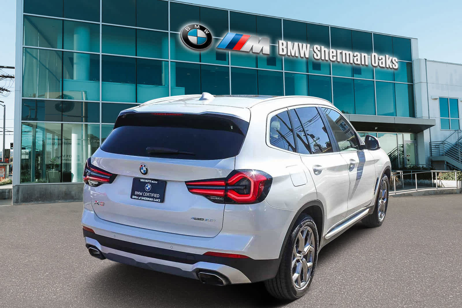 Thumbnail: 2023 BMW X3 - 8