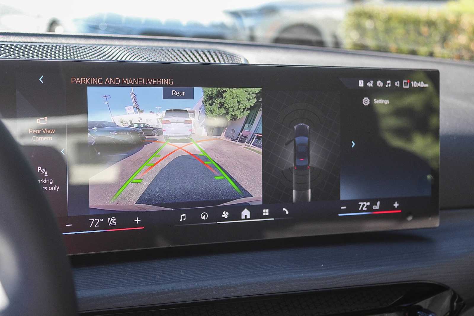 Thumbnail: 2026 BMW 3 Series - 23