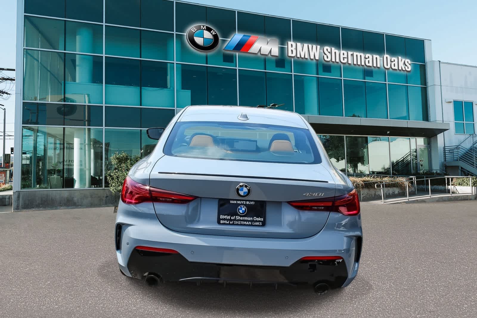 Thumbnail: 2027 BMW 4 Series - 5
