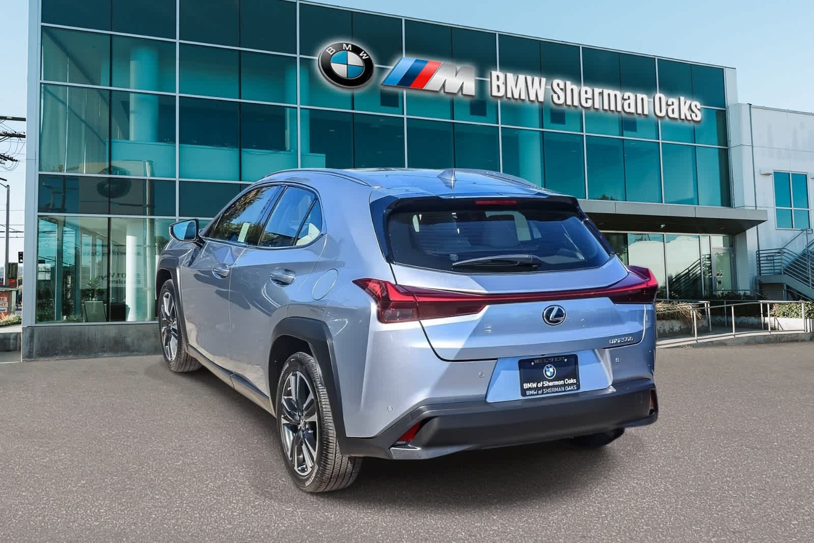 2024 LEXUS UX 250h photo 5