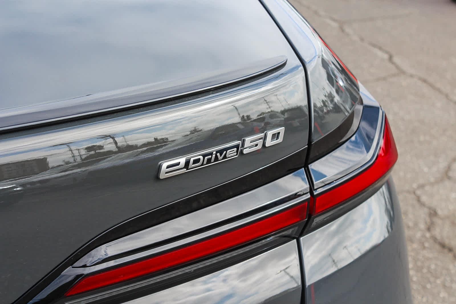 Thumbnail: 2026 BMW i7 - 25