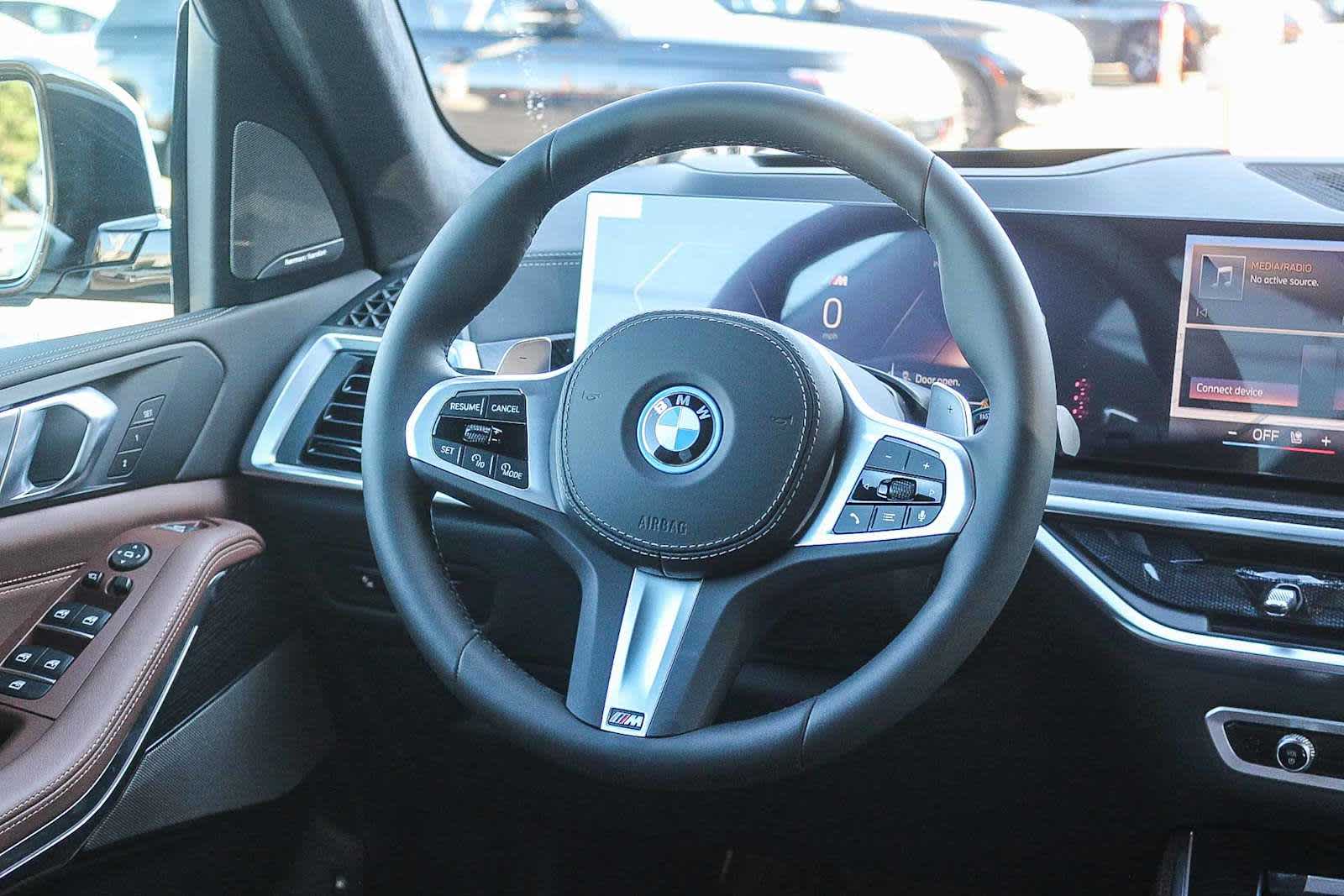 Thumbnail: 2026 BMW X5 - 15