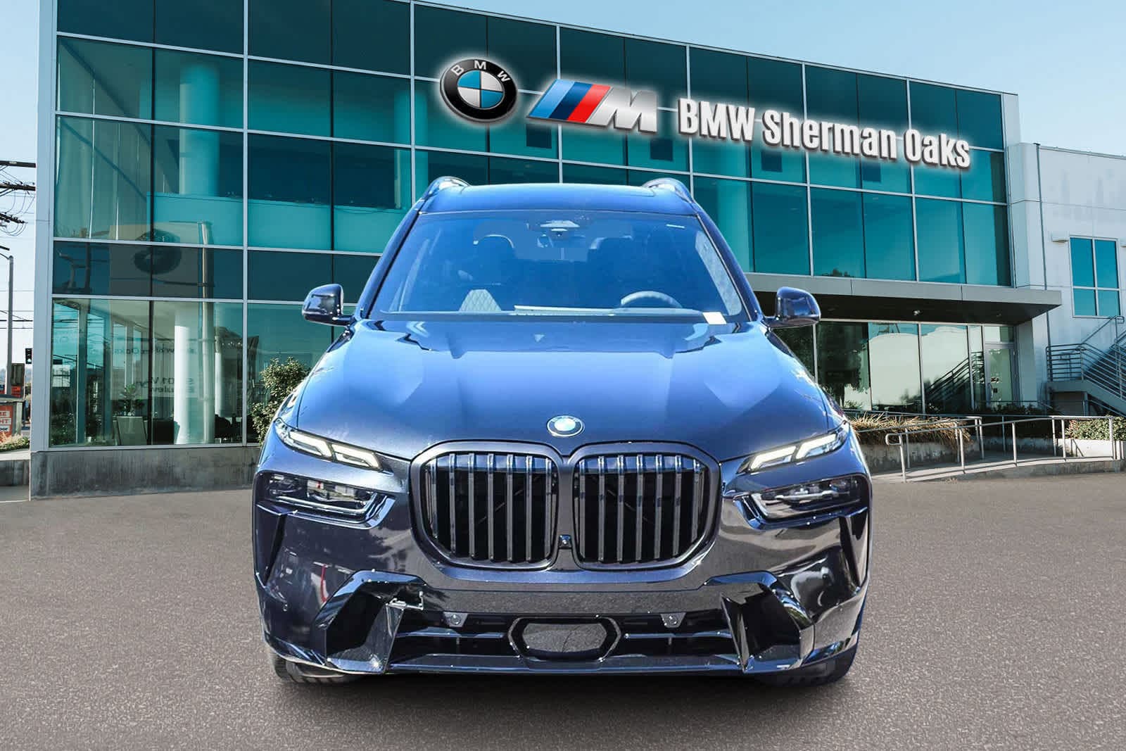Thumbnail: 2026 BMW X7 - 2
