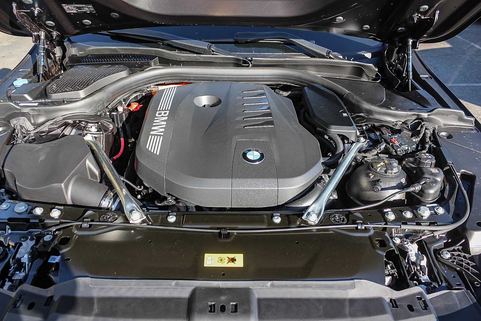 Thumbnail: 2026 BMW 5 Series - 26