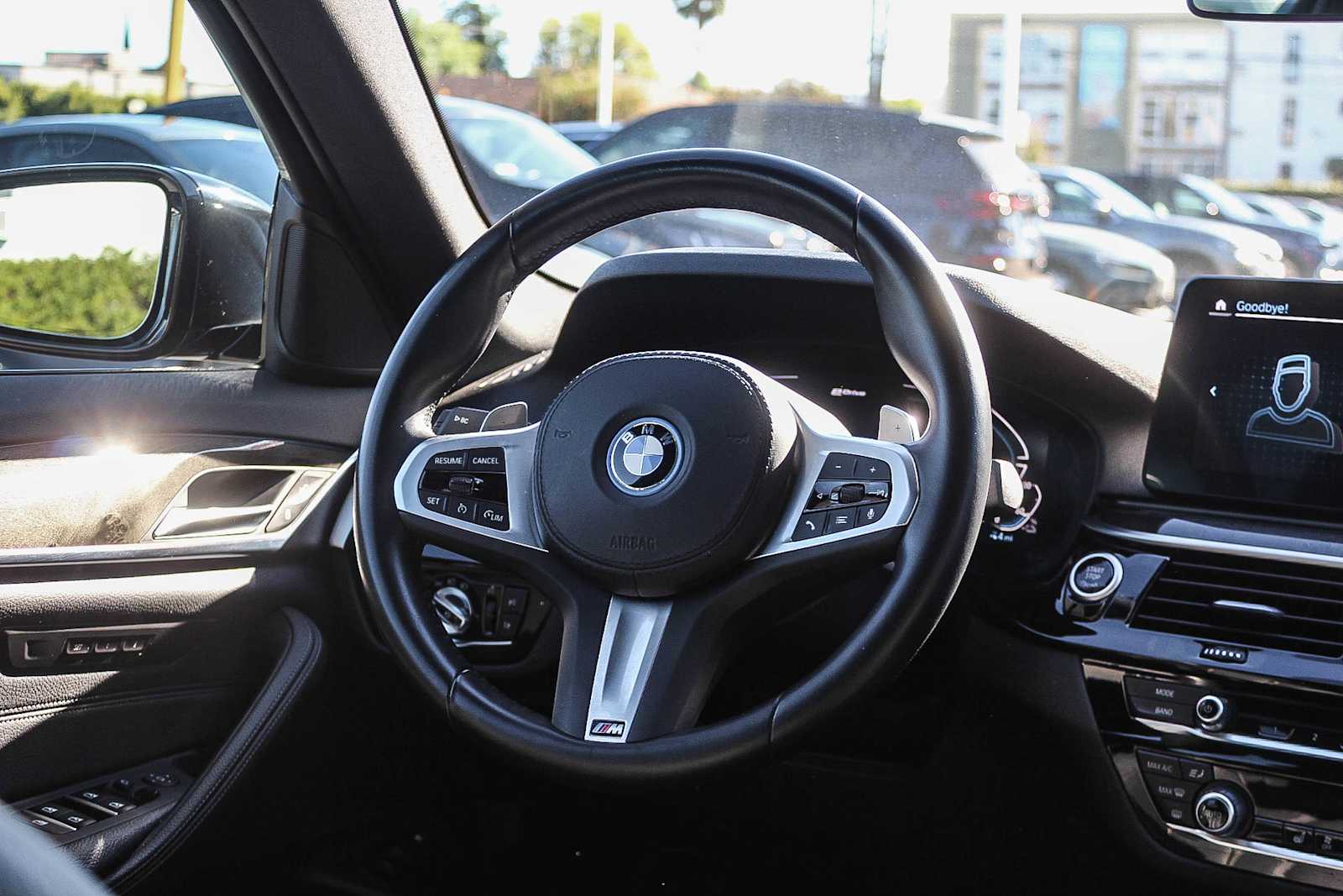 Thumbnail: 2023 BMW 5 Series - 15