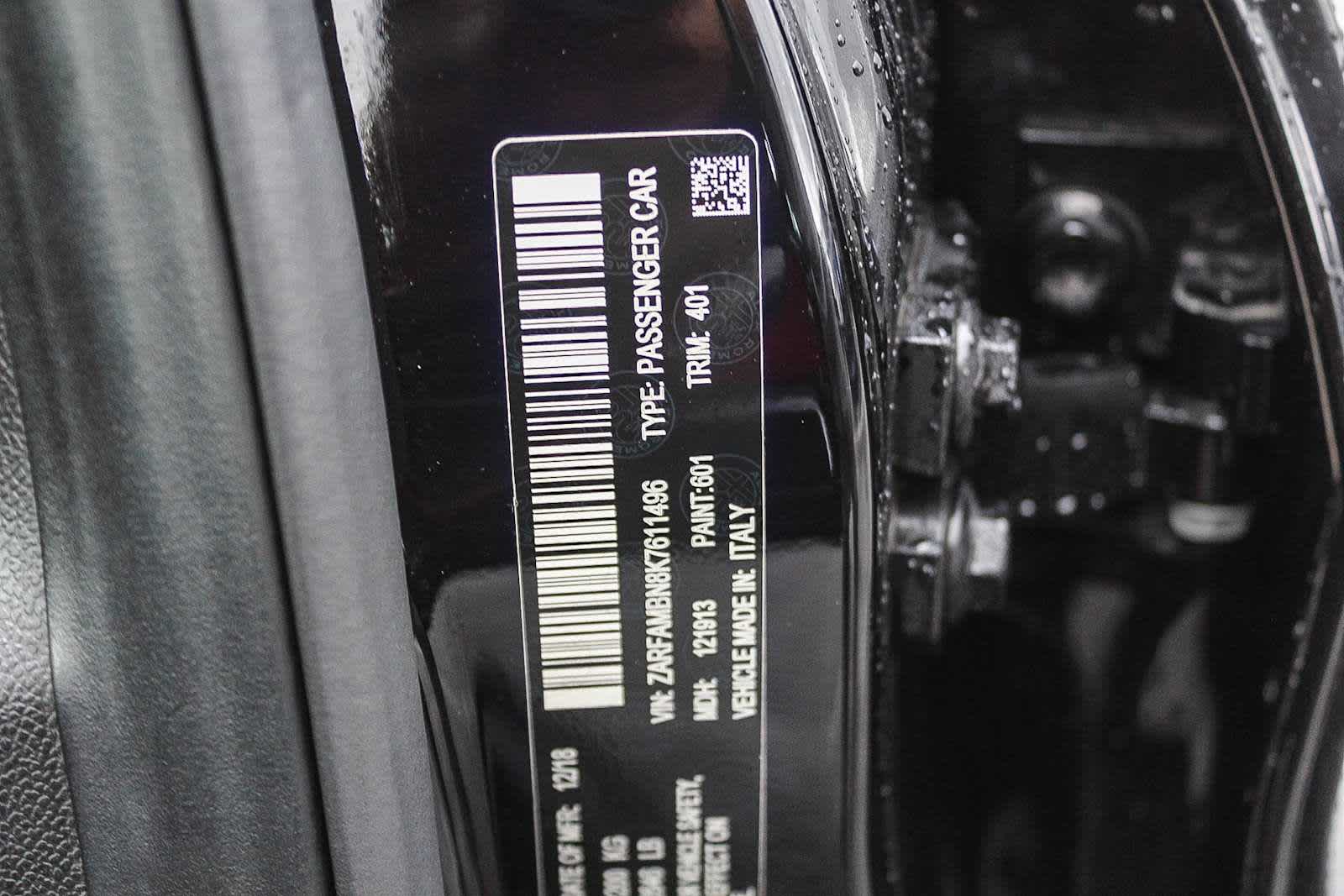 Thumbnail: 2019 Alfa Romeo Giulia - 46