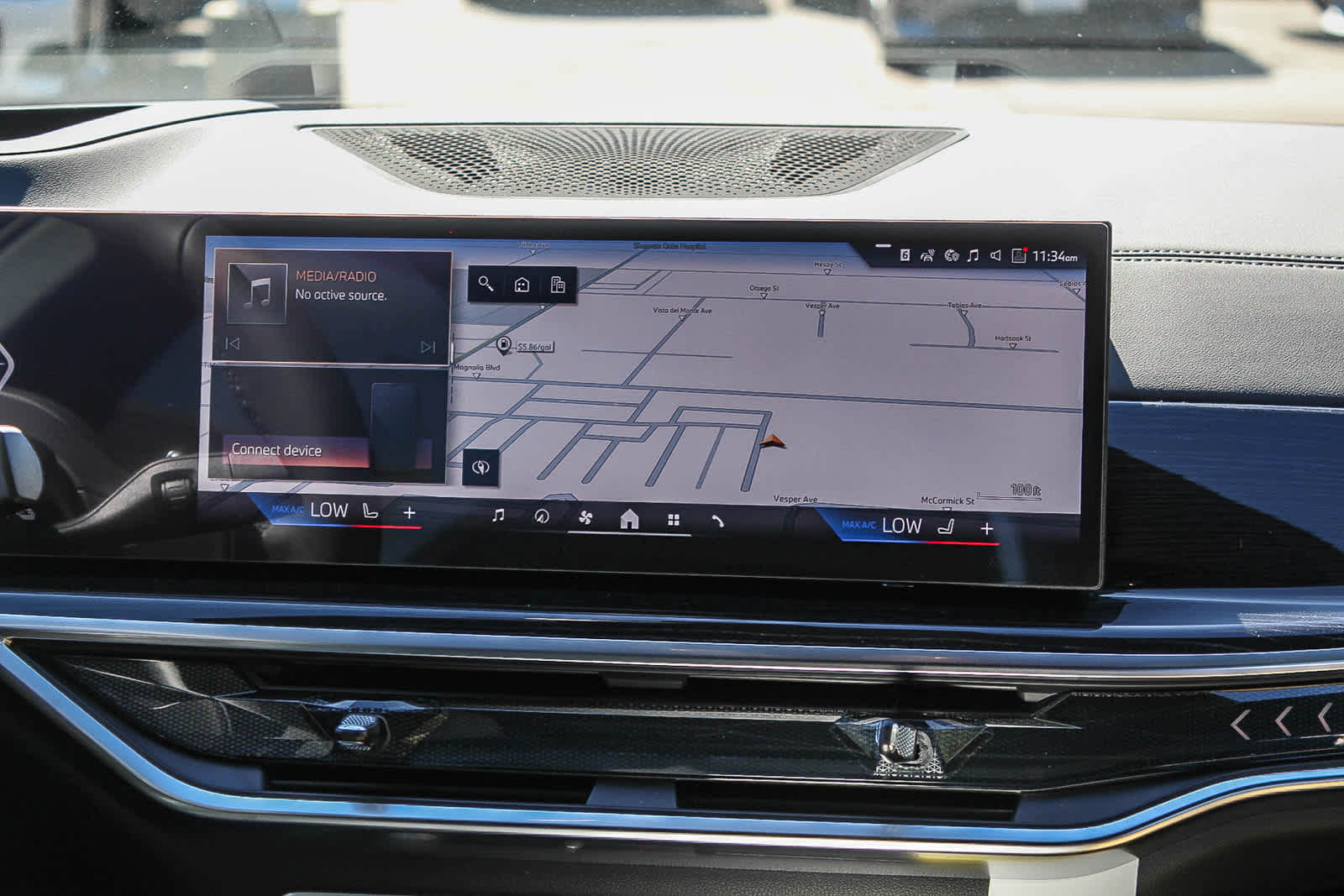 Thumbnail: 2026 BMW X5 - 14