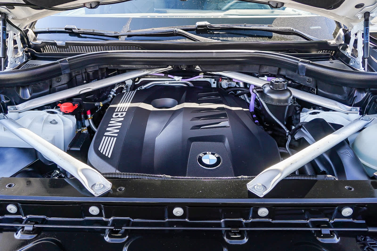 Thumbnail: 2025 BMW X5 - 29