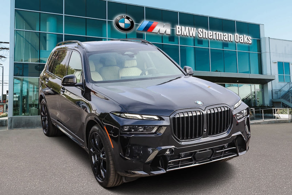 New 2026 BMW X7 xDrive40i SUV