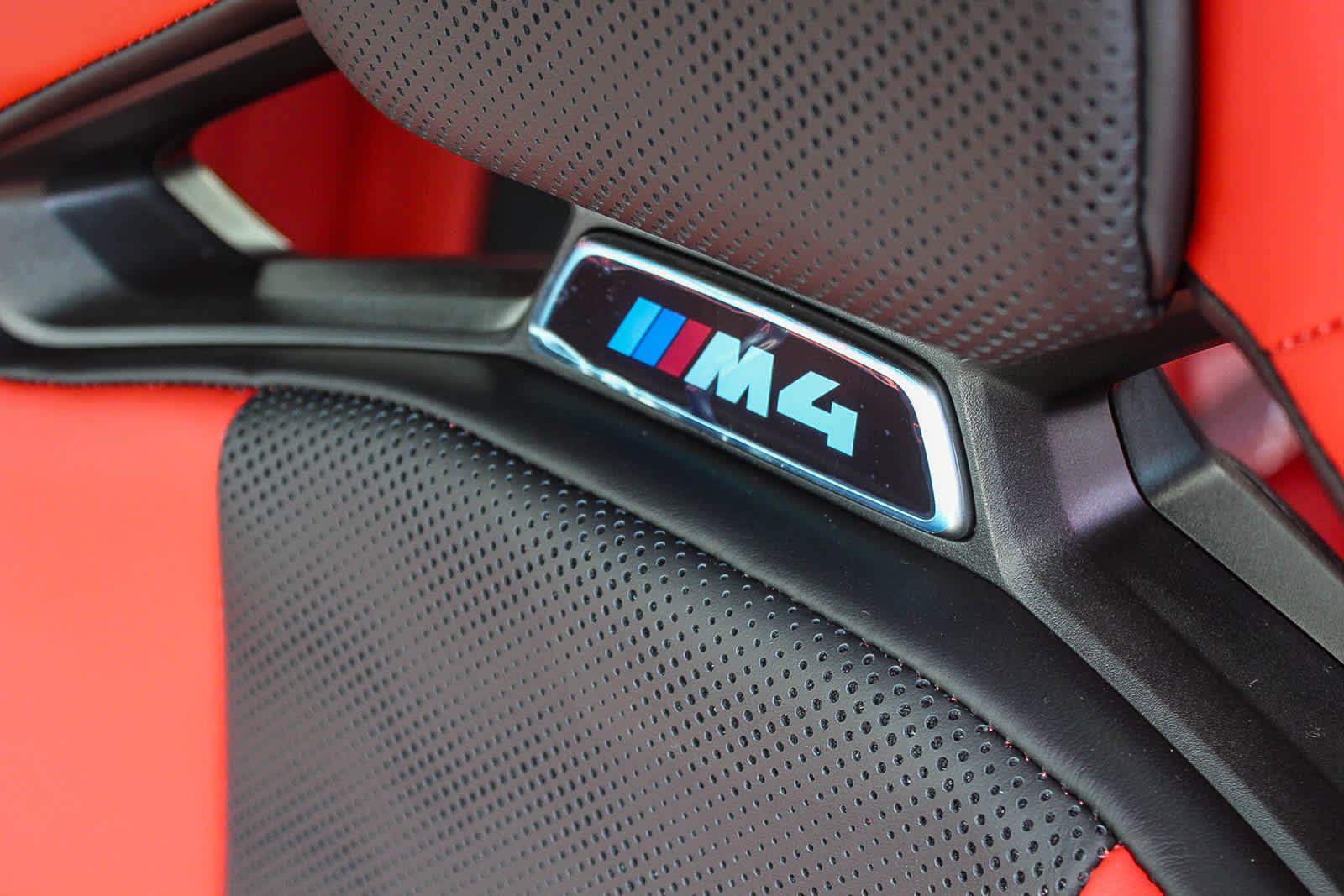 Thumbnail: 2026 BMW M4 - 22