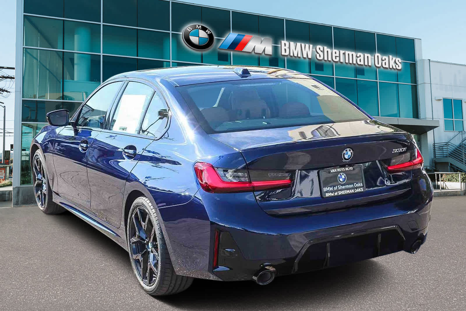 Thumbnail: 2026 BMW 3 Series - 6