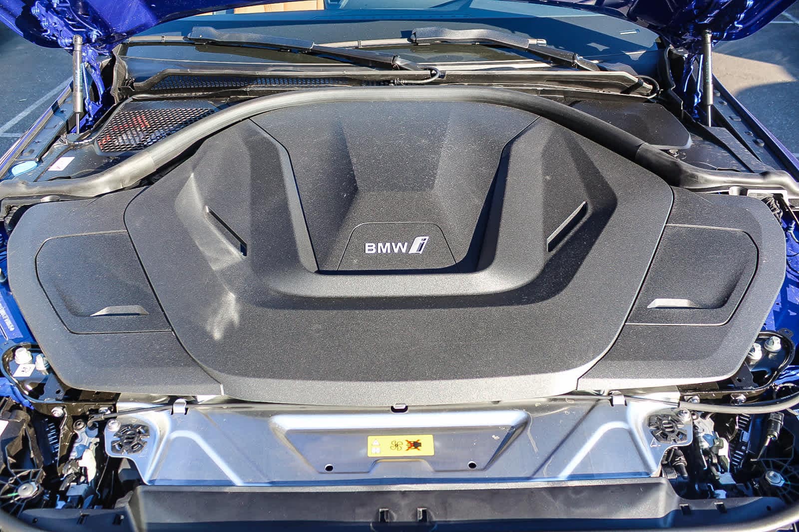 Thumbnail: 2026 BMW i4 - 28