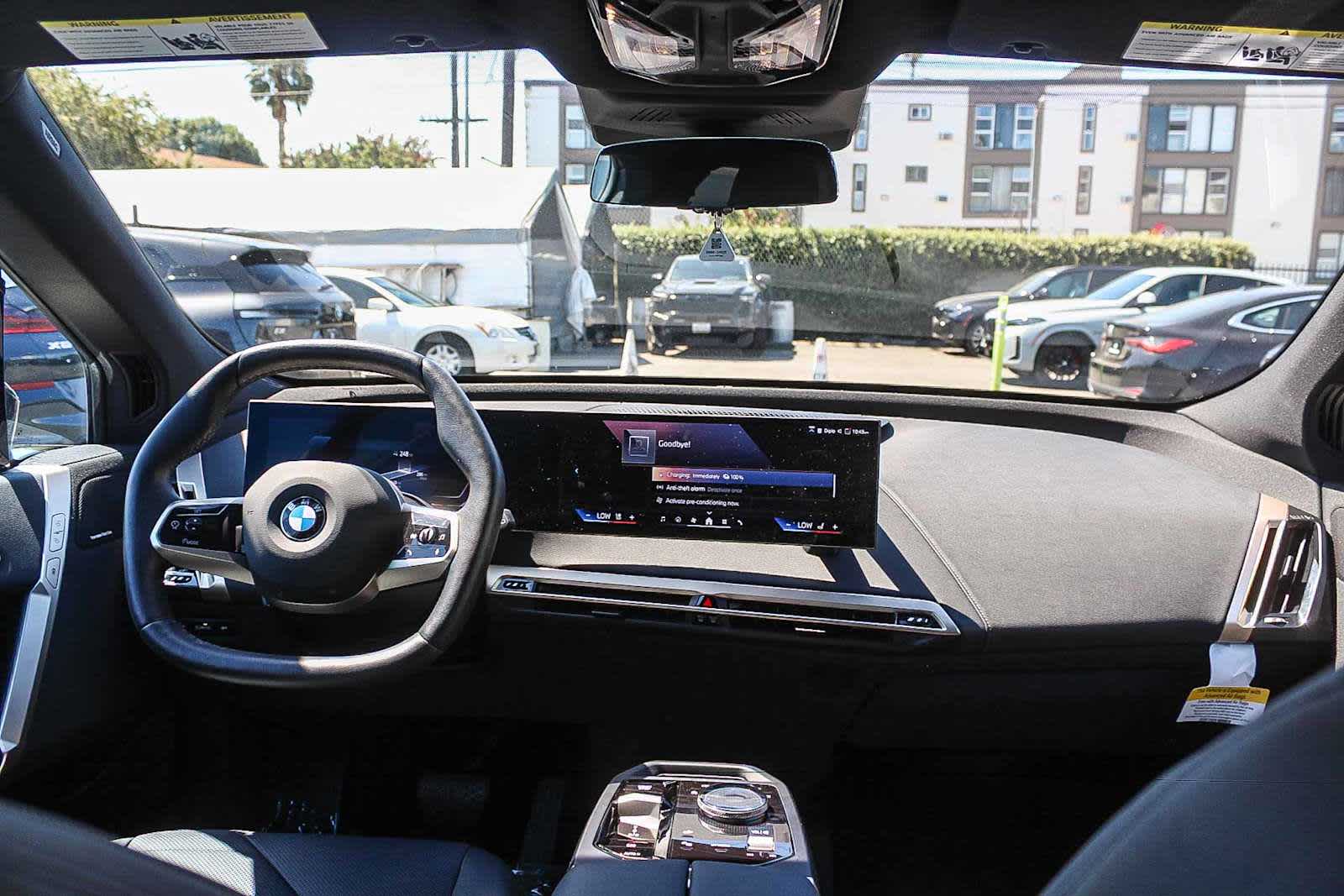 Thumbnail: 2026 BMW iX - 12