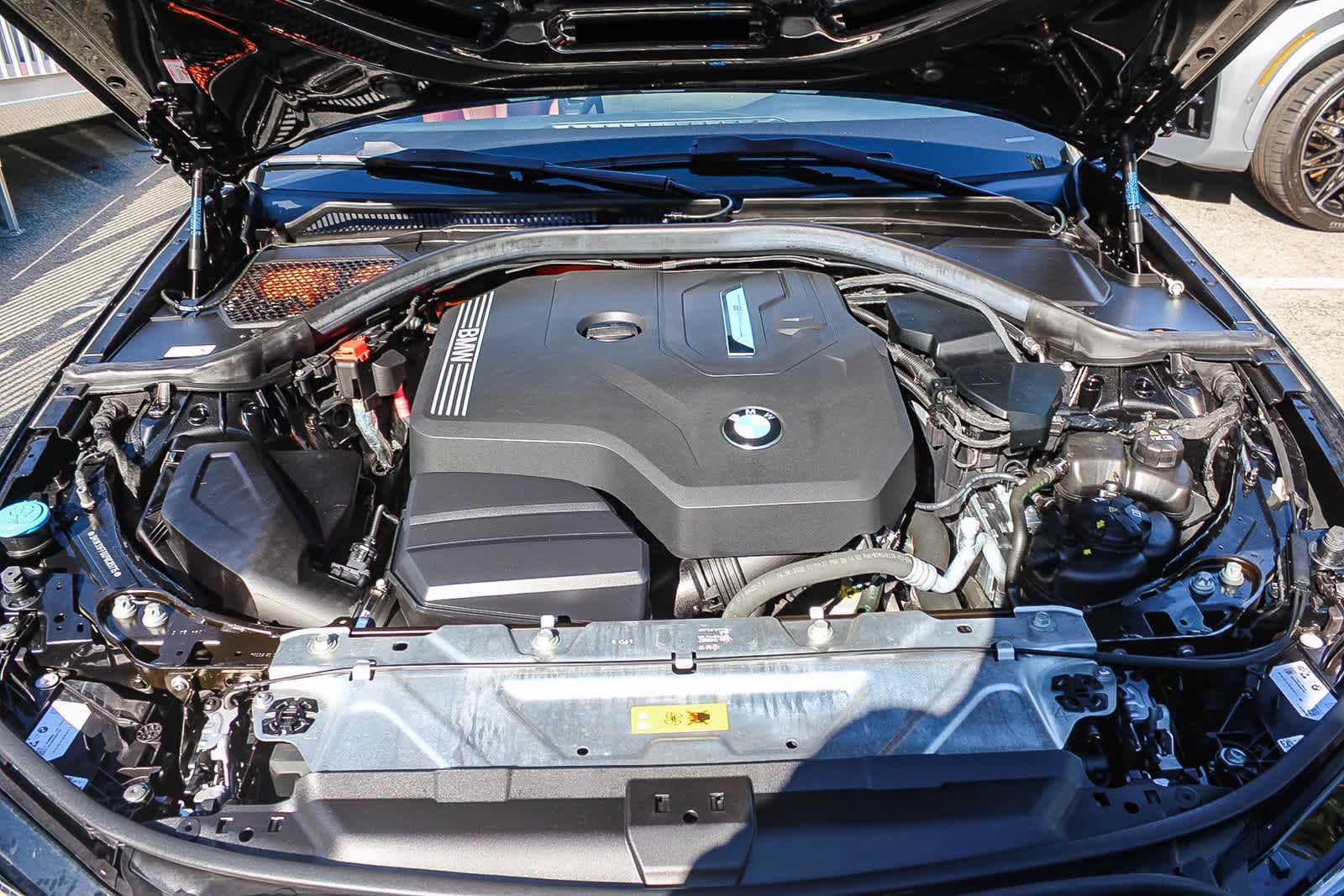 Thumbnail: 2023 BMW 3 Series - 26