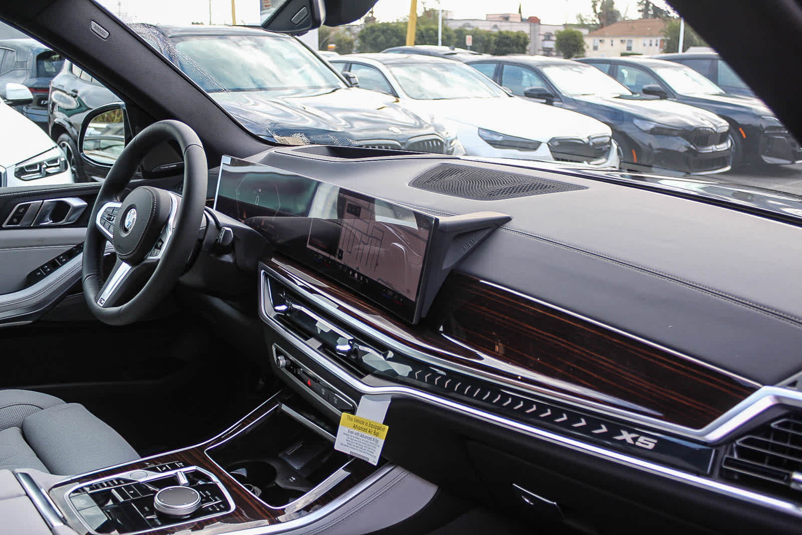 Thumbnail: 2026 BMW X5 - 16