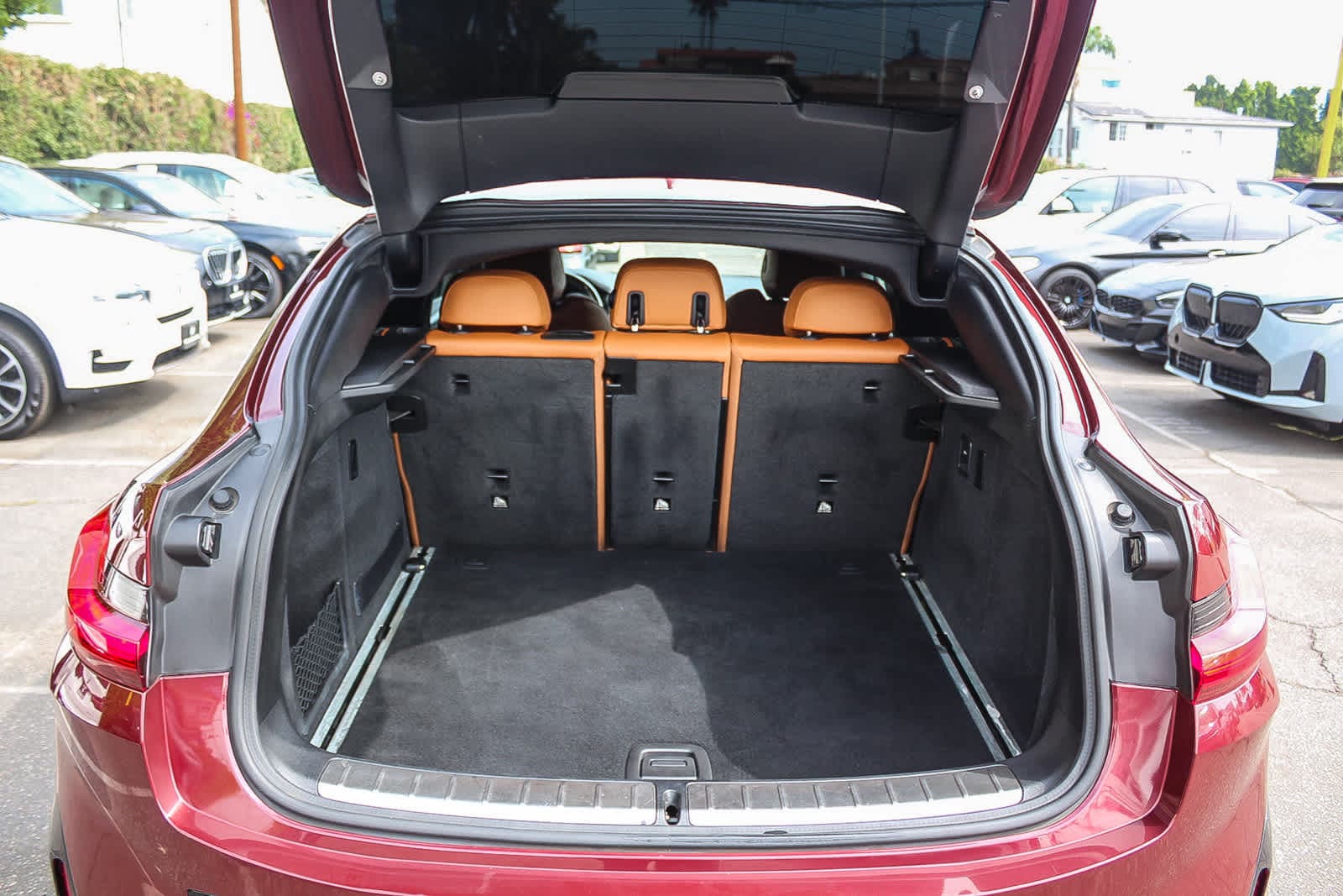 Thumbnail: 2022 BMW X4 - 26