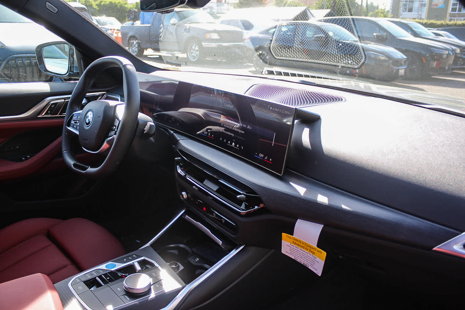 Thumbnail: 2026 BMW i4 - 16