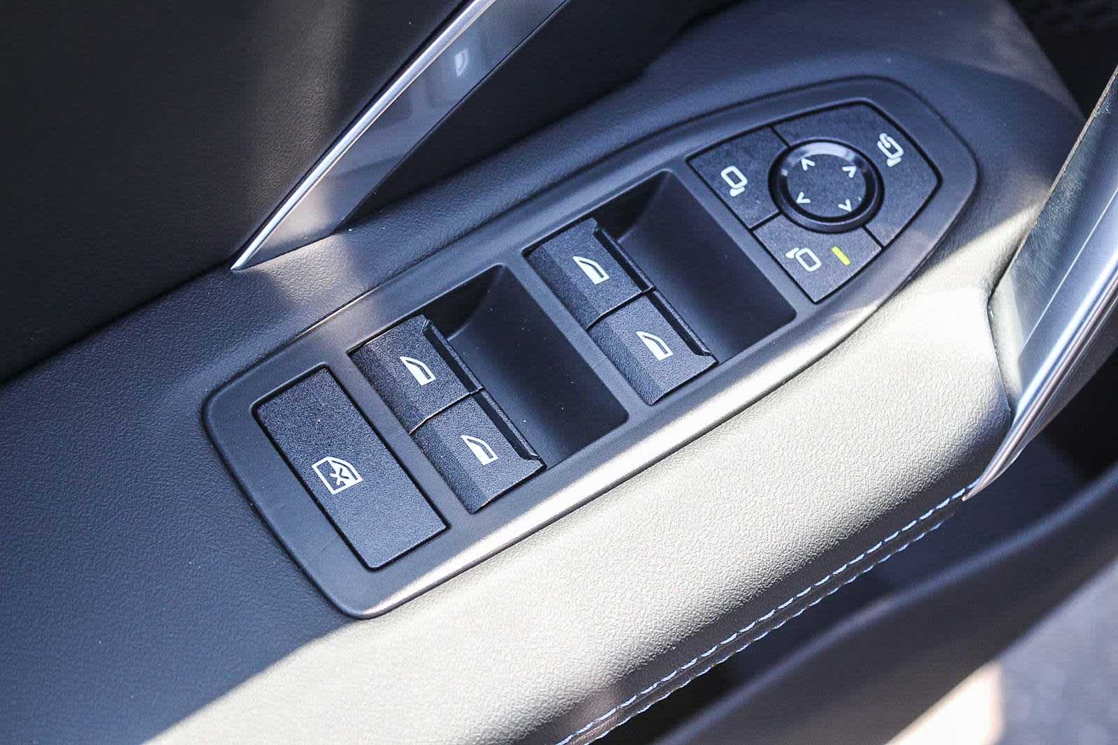 Thumbnail: 2025 BMW X2 - 20