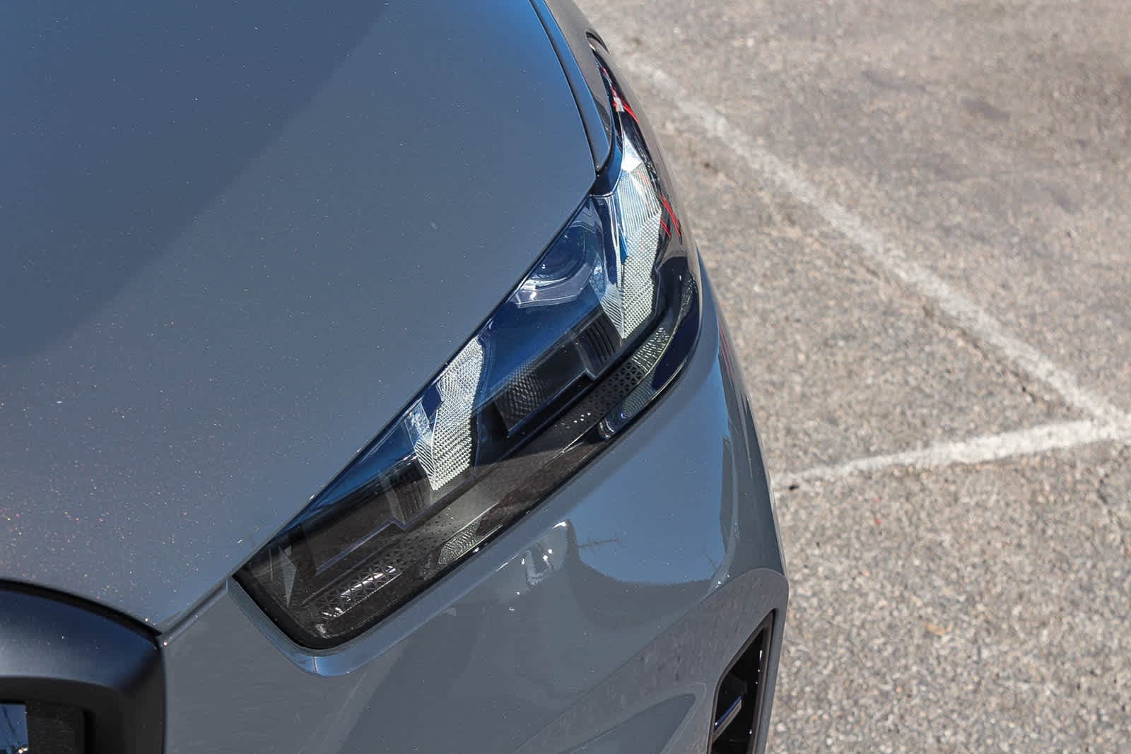 Thumbnail: 2026 BMW X5 - 10