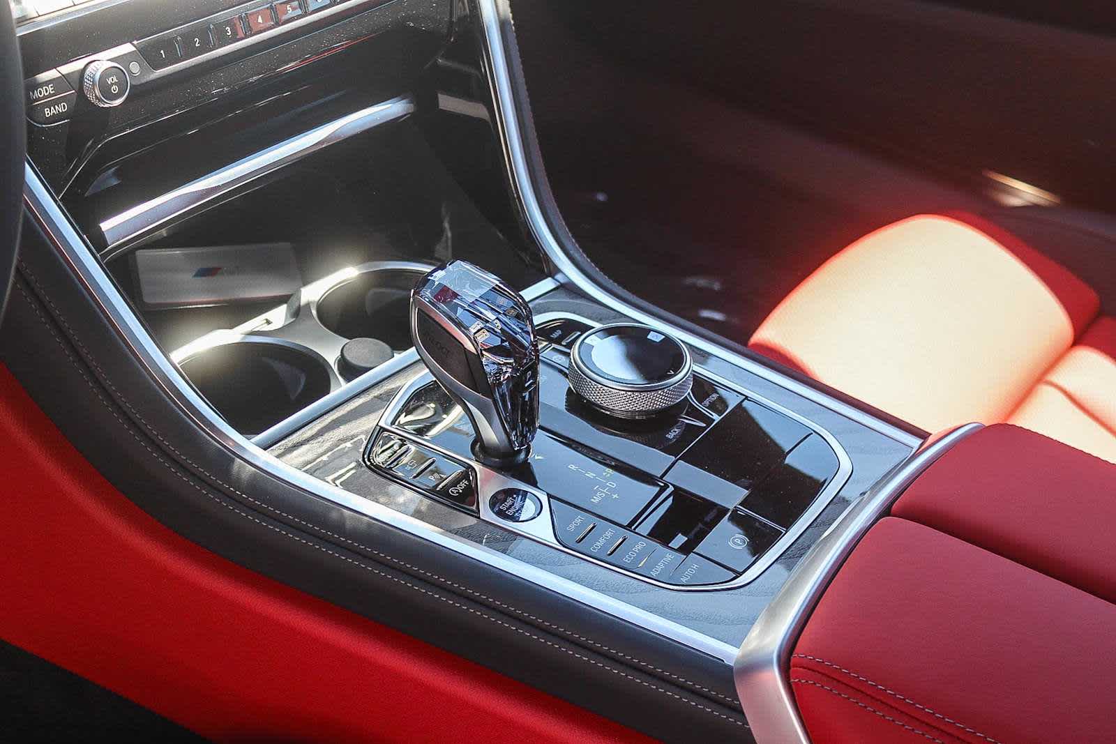 Thumbnail: 2026 BMW 8 Series - 19