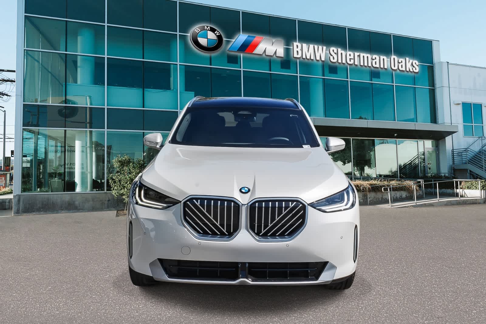 Thumbnail: 2026 BMW X3 - 2