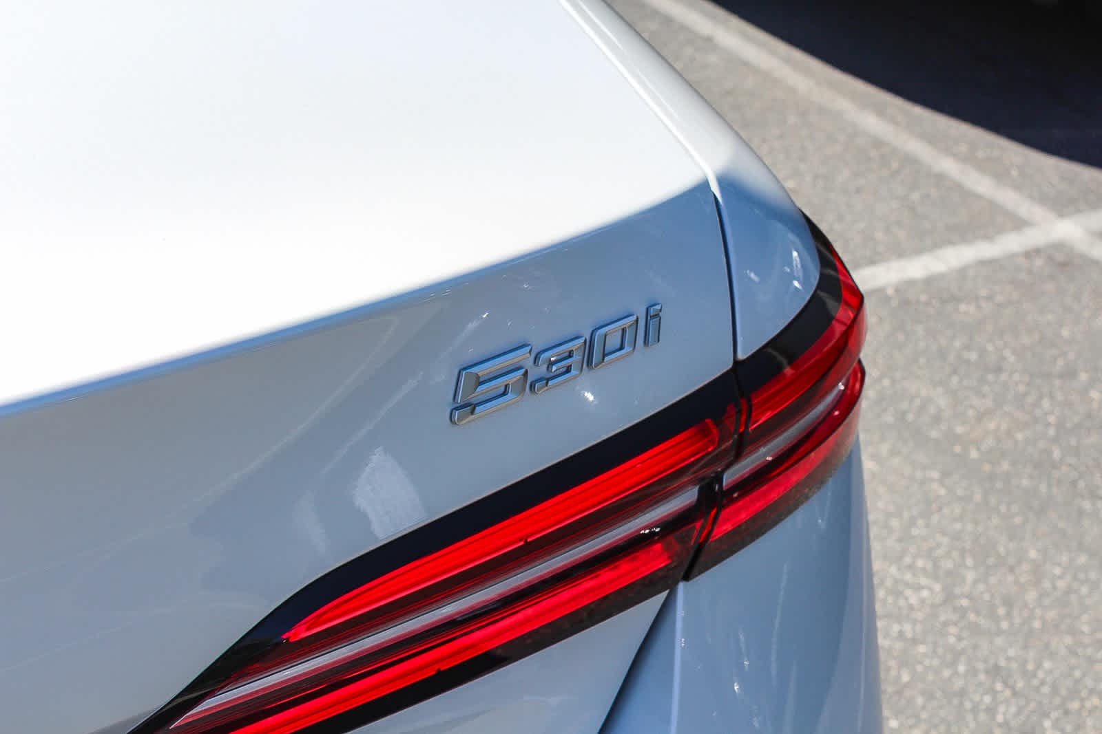 Thumbnail: 2026 BMW 5 Series - 27