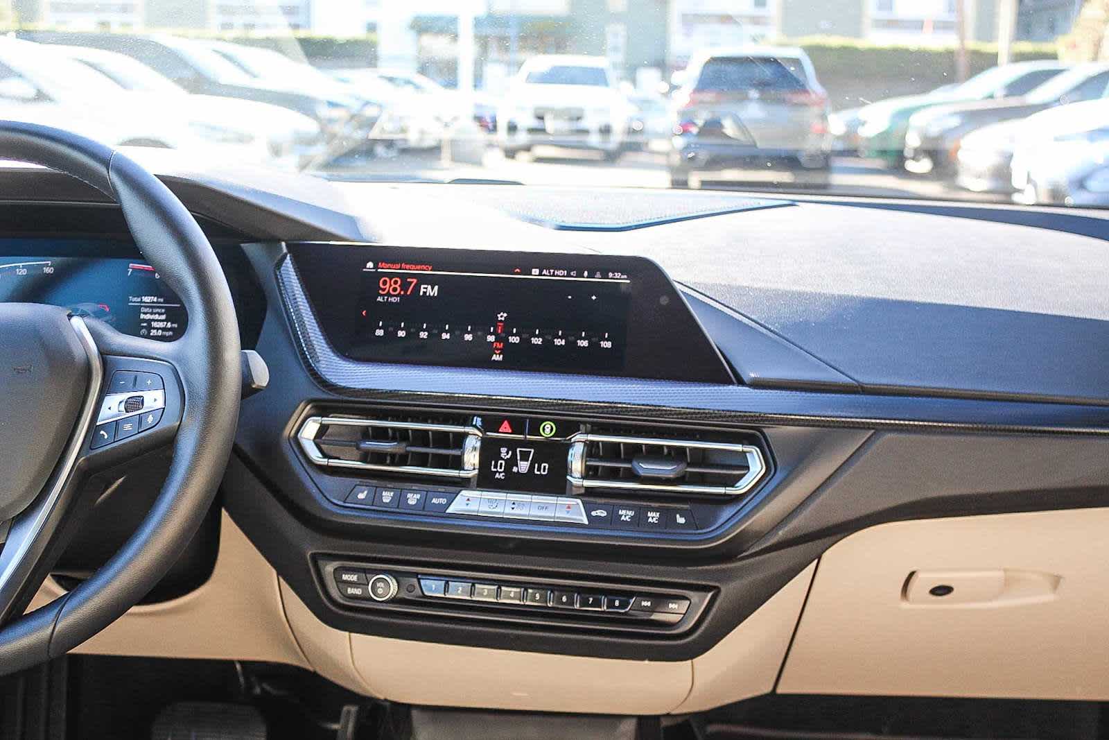 Thumbnail: 2023 BMW 2 Series - 13