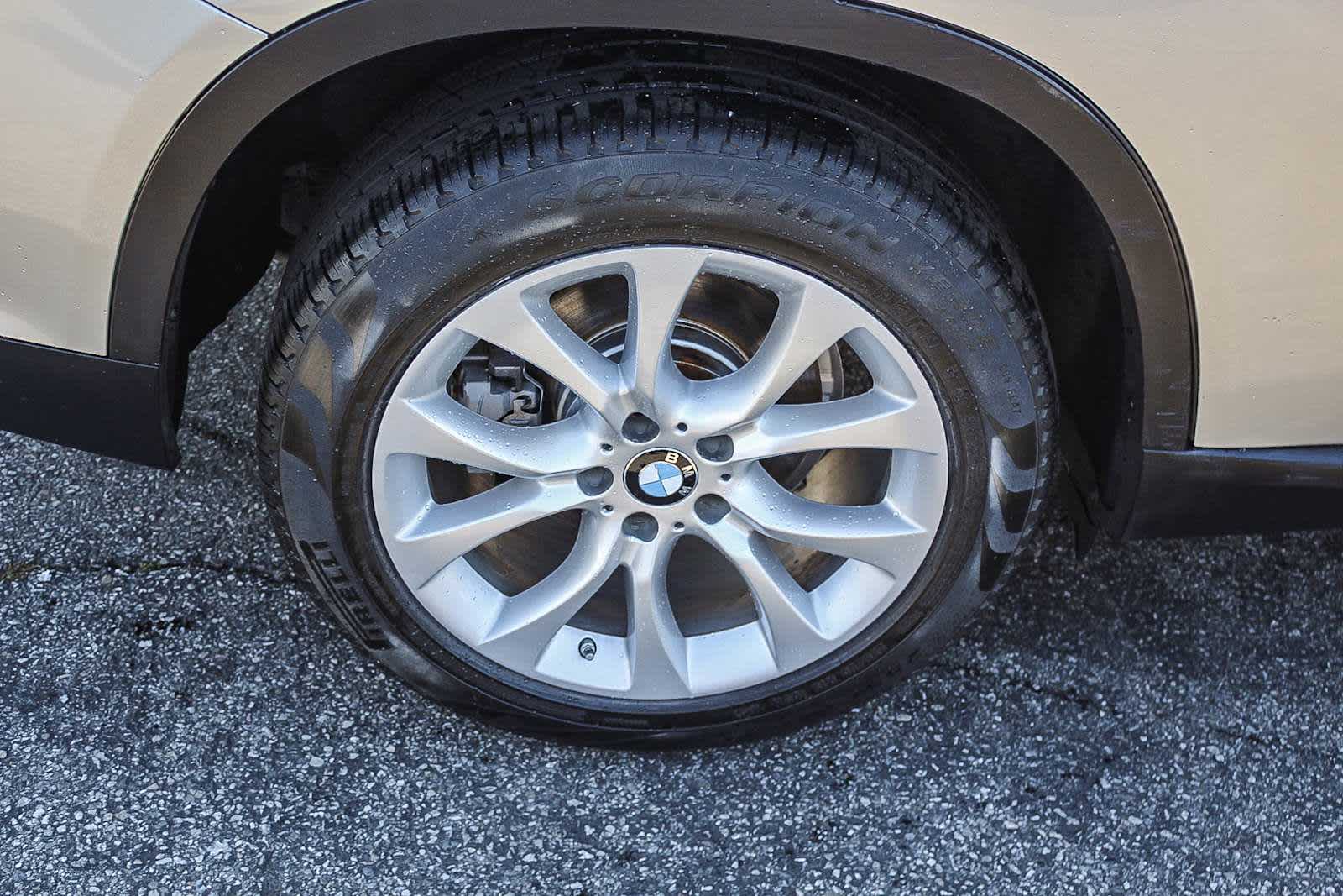 Thumbnail: 2016 BMW X5 - 8