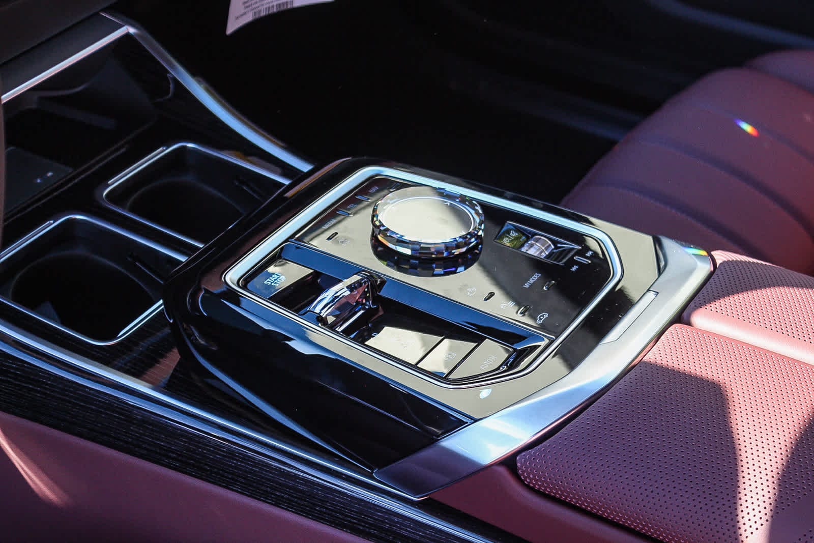 Thumbnail: 2026 BMW i7 - 19