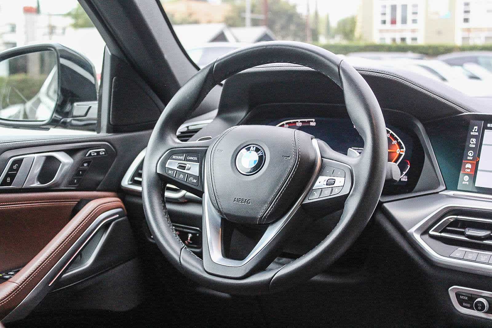 Thumbnail: 2023 BMW X6 - 15