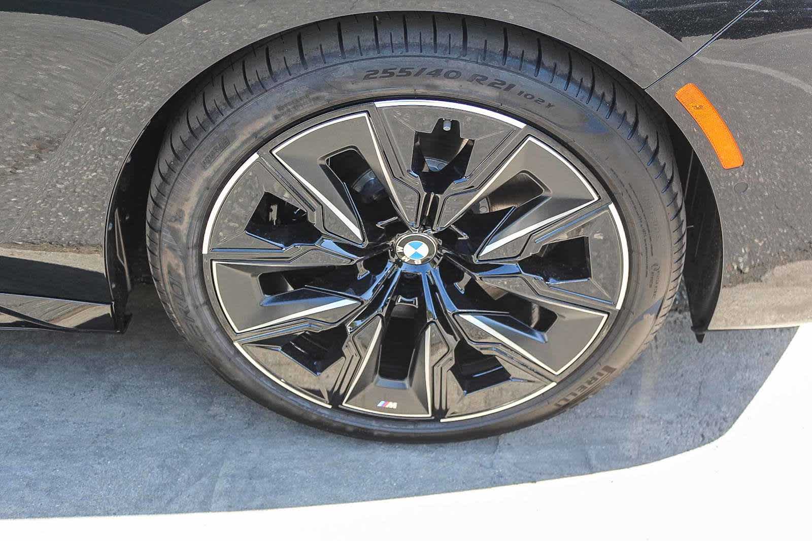 Thumbnail: 2026 BMW 7 Series - 9