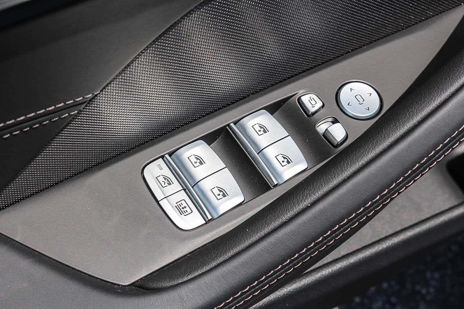 Thumbnail: 2026 BMW 8 Series - 20