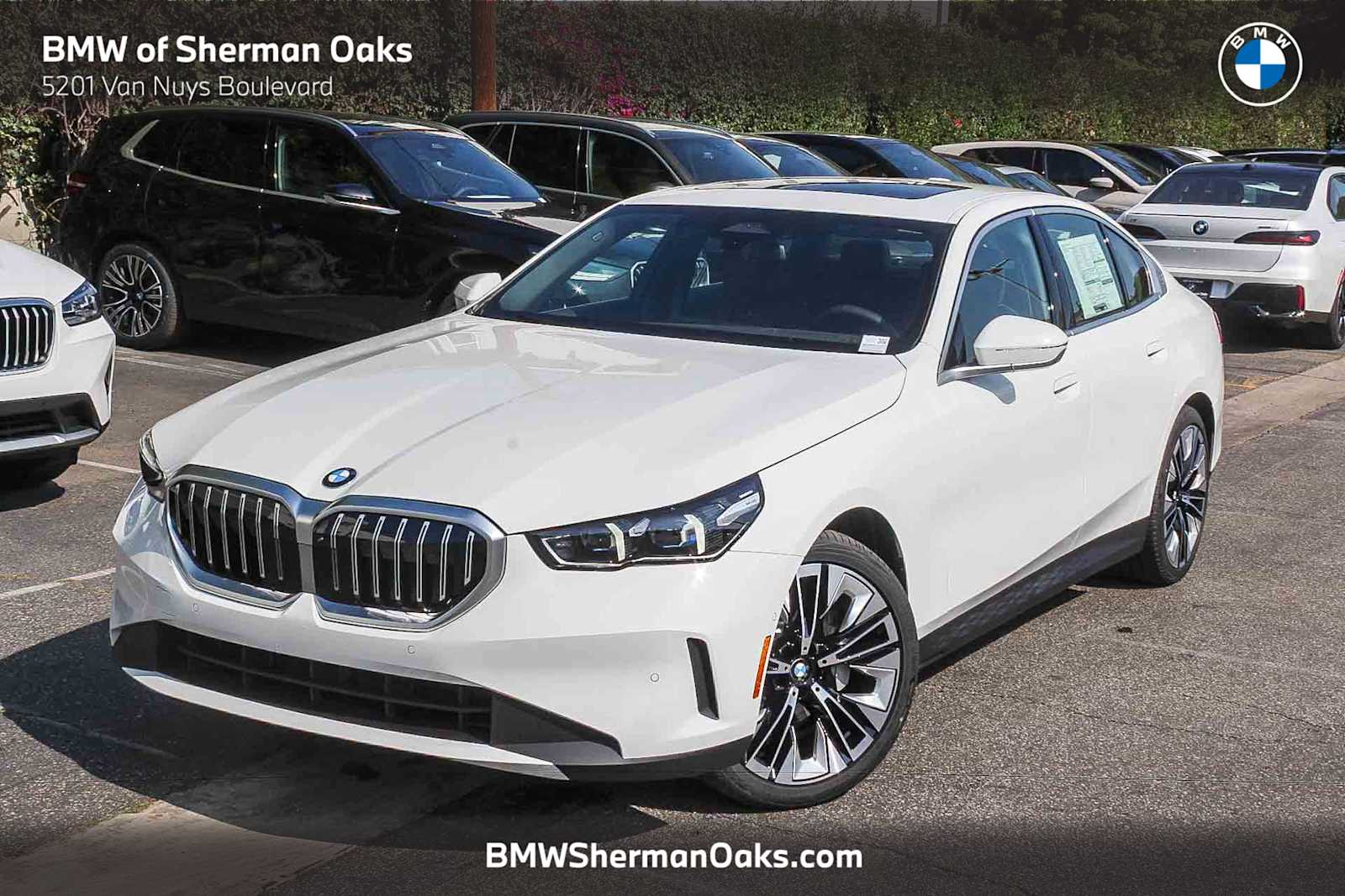 Thumbnail: 2026 BMW 5 Series - 1
